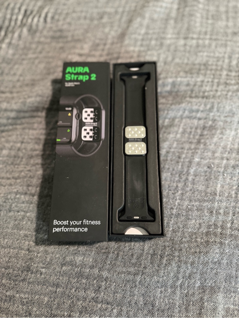 Aura Strap 2 Black Replacement Fitness Band with Metallic Sensor Covers